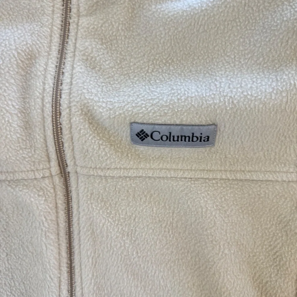 Columbia Mens Small Oatmeal Cream Steens Mountain Full Zip Fleece Jacket XM6354